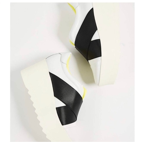 9.5 KENDALL AND KYLIE Tasha platform slip on sneakers - Picture 5 of 13